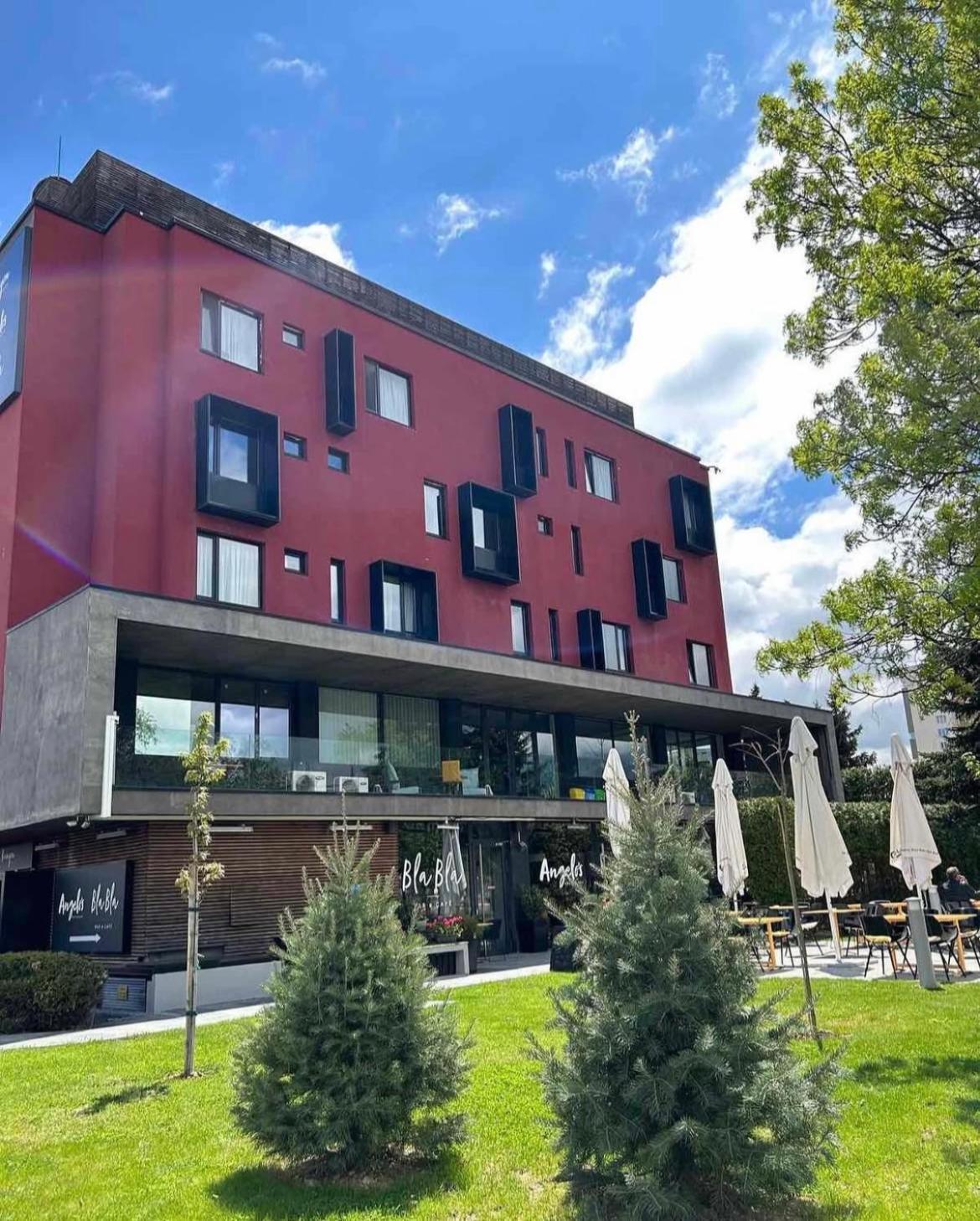 Hotel Kanyon Sofia Exterior foto